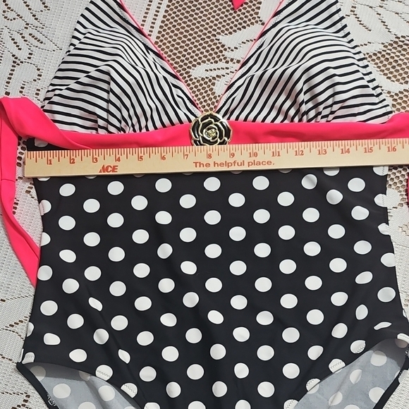 NWT Pink and Black One Piece Swimsuit with Halter Neckline - Picture 2 of 5